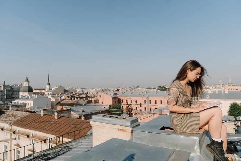 girl on the roof